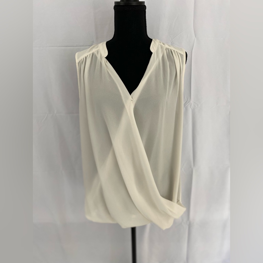 New York & Company Women White Wrap-Top Blouse, Size M - Item 0012 - Picture 2 of 5